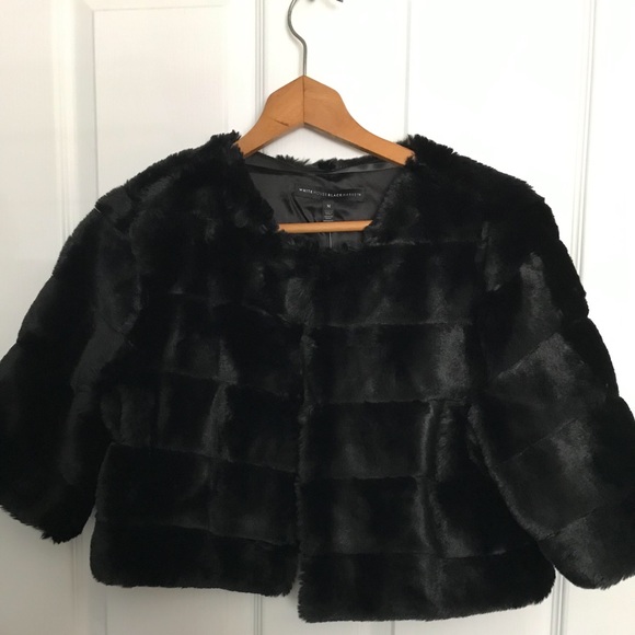🚨 SOLD 🚨 NWT Black Faux-Fur Bolero - Picture 4 of 6